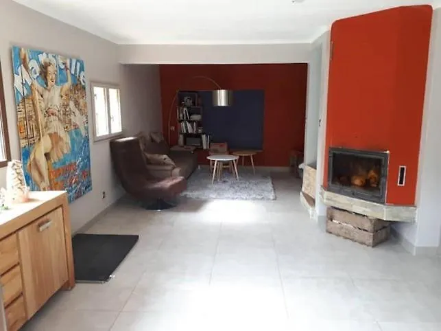 Holiday home Maison Avec Piscine Au Coeur De La Provence Roquevaire